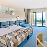 ホテル Grifid Arabella 4*