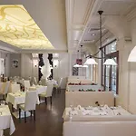 ホテル Grifid Arabella 4*