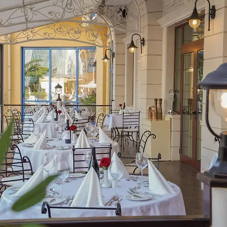 Grifid Arabella 4* Золоті Піски