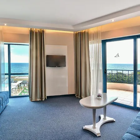 Grifid Arabella Золоті Піски