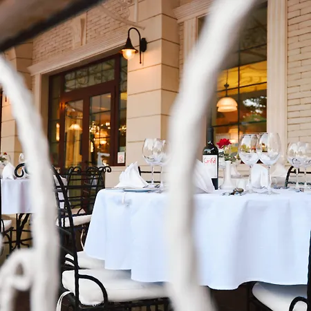 Grifid Arabella ホテル 4*