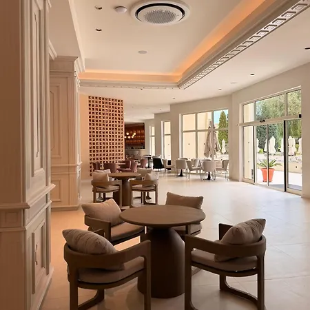 Grifid Arabella Отель 4*