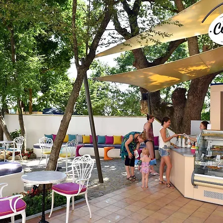 Grifid Arabella Golden Sands