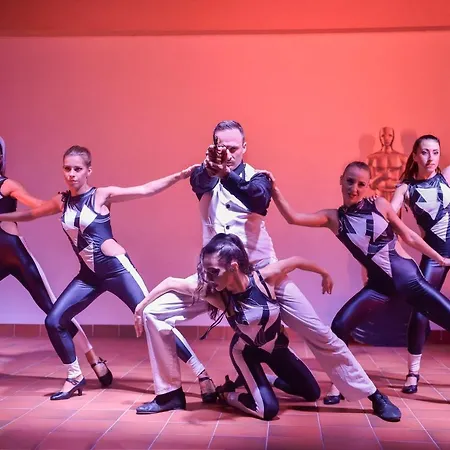 Grifid Arabella 酒店 4*