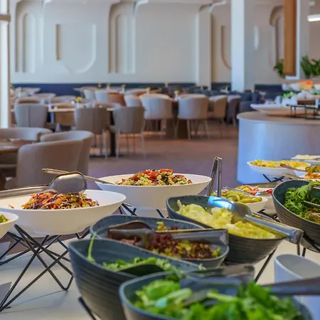Hotel Grifid Arabella 4*
