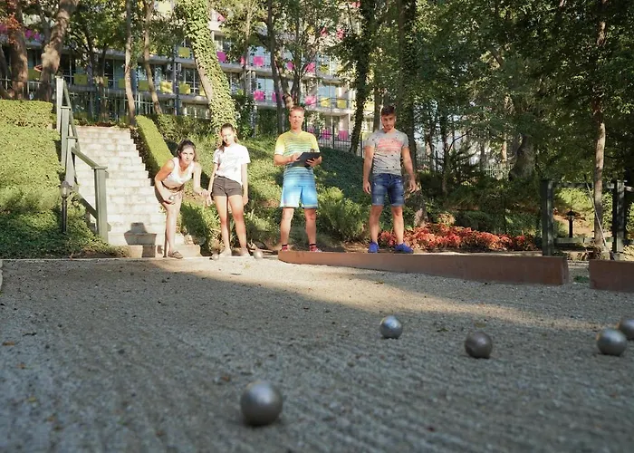 Grifid Arabella 4* Golden Sands