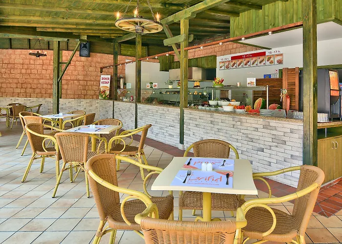 Otel Grifid Arabella 4*